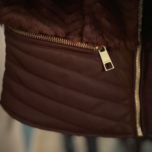 GUESS VEST - Picture 4 of 6